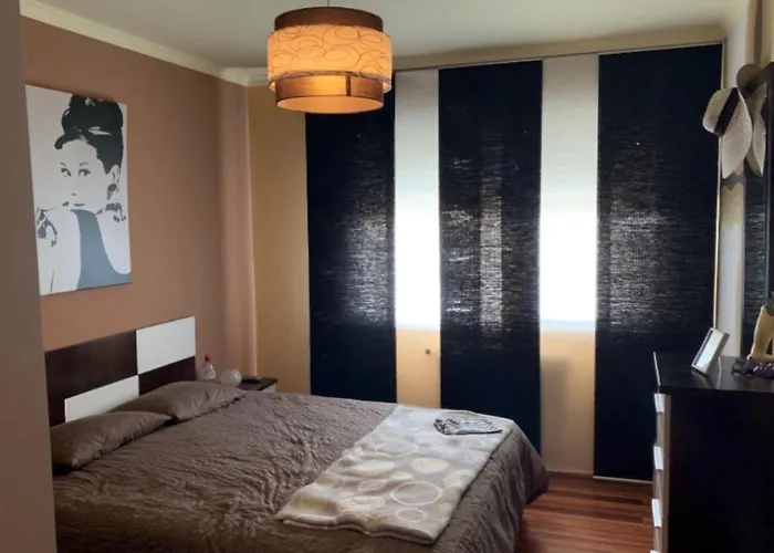 Edificio Naranjos 아파트 *